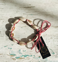 Load image into Gallery viewer, Foot/Bracelet Shells Coral | mon ange Louise
