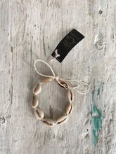 Load image into Gallery viewer, Foot/Bracelet Shells Cream | mon ange Louise
