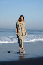 Load image into Gallery viewer, TIE DYE OVERSIZED DRESS
