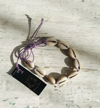 Load image into Gallery viewer, Foot/Bracelet Shells Lila | mon ange Louise

