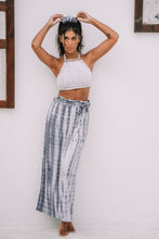 Load image into Gallery viewer, Curaçao Crochet Top White | mon ange Louise
