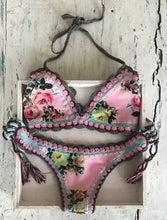 Load image into Gallery viewer, Bikini Bunga Pink - mon ange Louise
